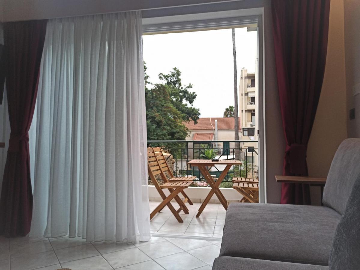 Filikon Maisonettes Kalamata Exterior photo